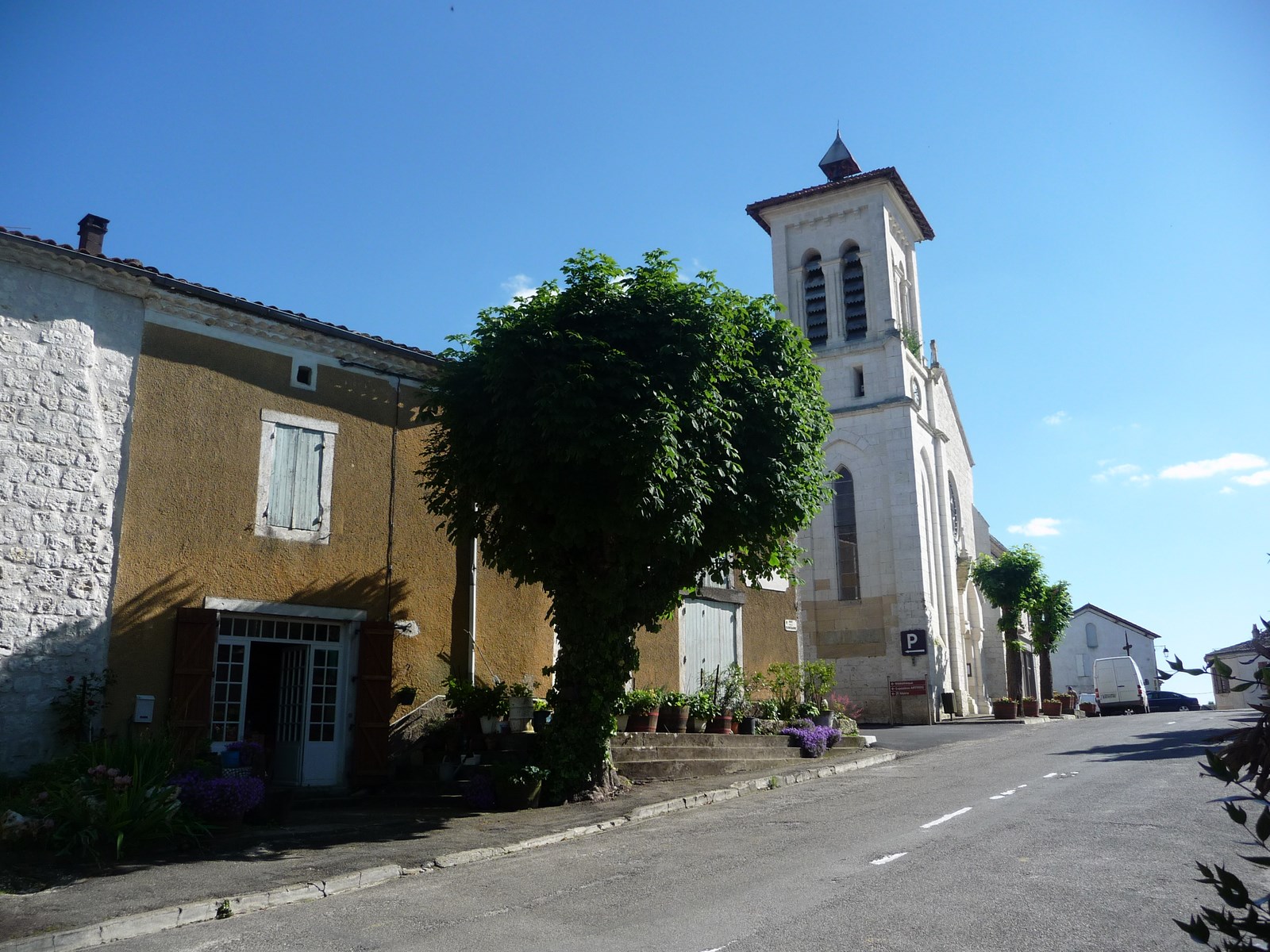 Roquecor église